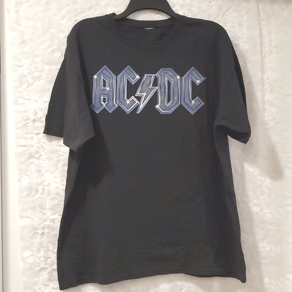 AC/DC Other - AC/DC  logo black short sleeve band concert tee shirt sz. XL